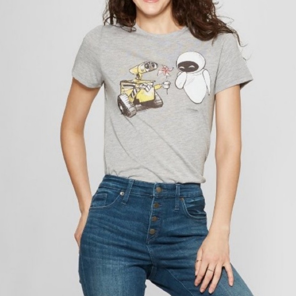 NWOT Disney WALL-E + Eve Love Graphic T-Shirt - Picture 2 of 6